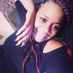 Meet your Posher, Ebony